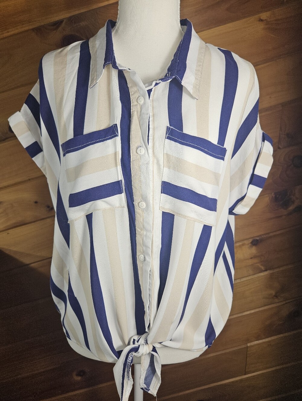 Charlotte Russe Women's Rayon Striped Tie-Front Button Shirt Size XL